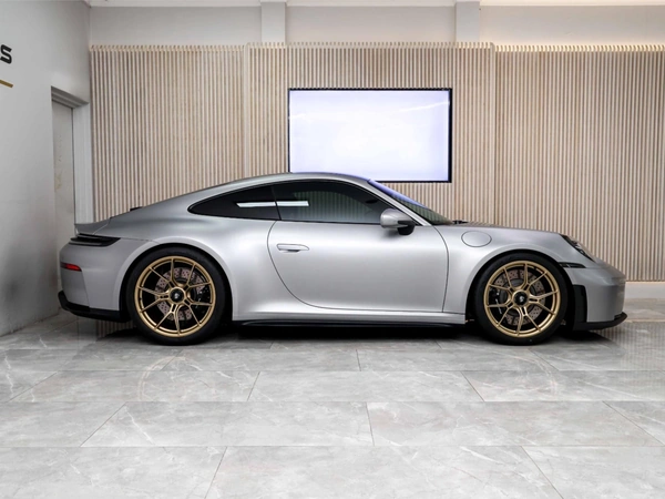 2026 Porsche 911 GT3 Touring Dual-Clutch (DCT) Petrol