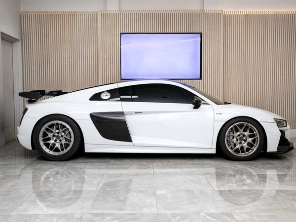 2017 Audi R8 Coupe plus Sports Automatic Dual Clutch