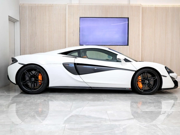 2016 Mclaren 570S P13 Dual-Clutch (DCT) Petrol
