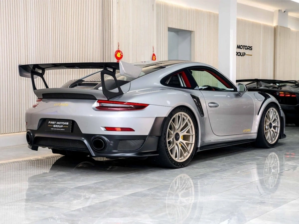 2019 Porsche 911 GT2 RS Dual-Clutch (DCT) Petrol