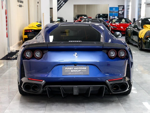 2018 Ferrari 812 Superfast F152M Dual-Clutch Petrol