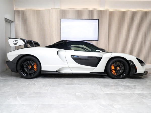 2018 McLaren Senna Senna P14 Dual-Clutch (DCT) Petrol